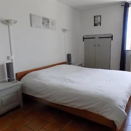 Aparthotel Logis Gascons Saint-Justin (Midi-Pyrenees)